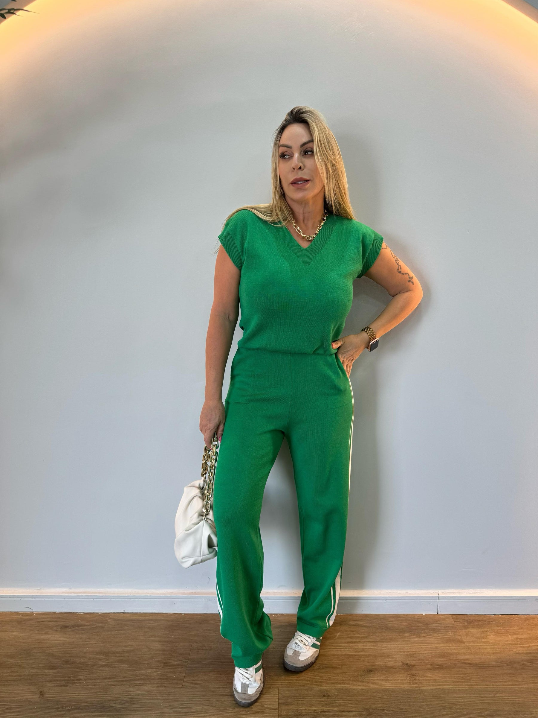 Conjunto Feminino de Camisa com Calça ou Saia - Green IV