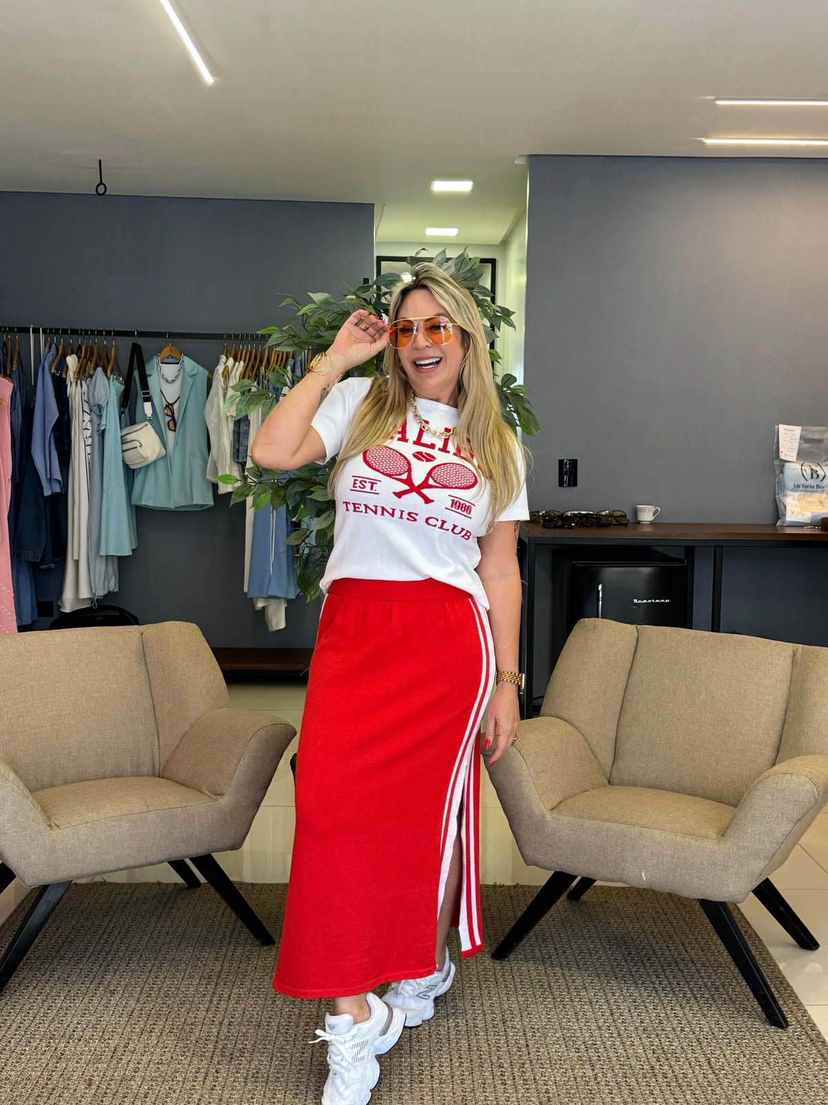 Conjunto Feminino camisa e saia- Malibu