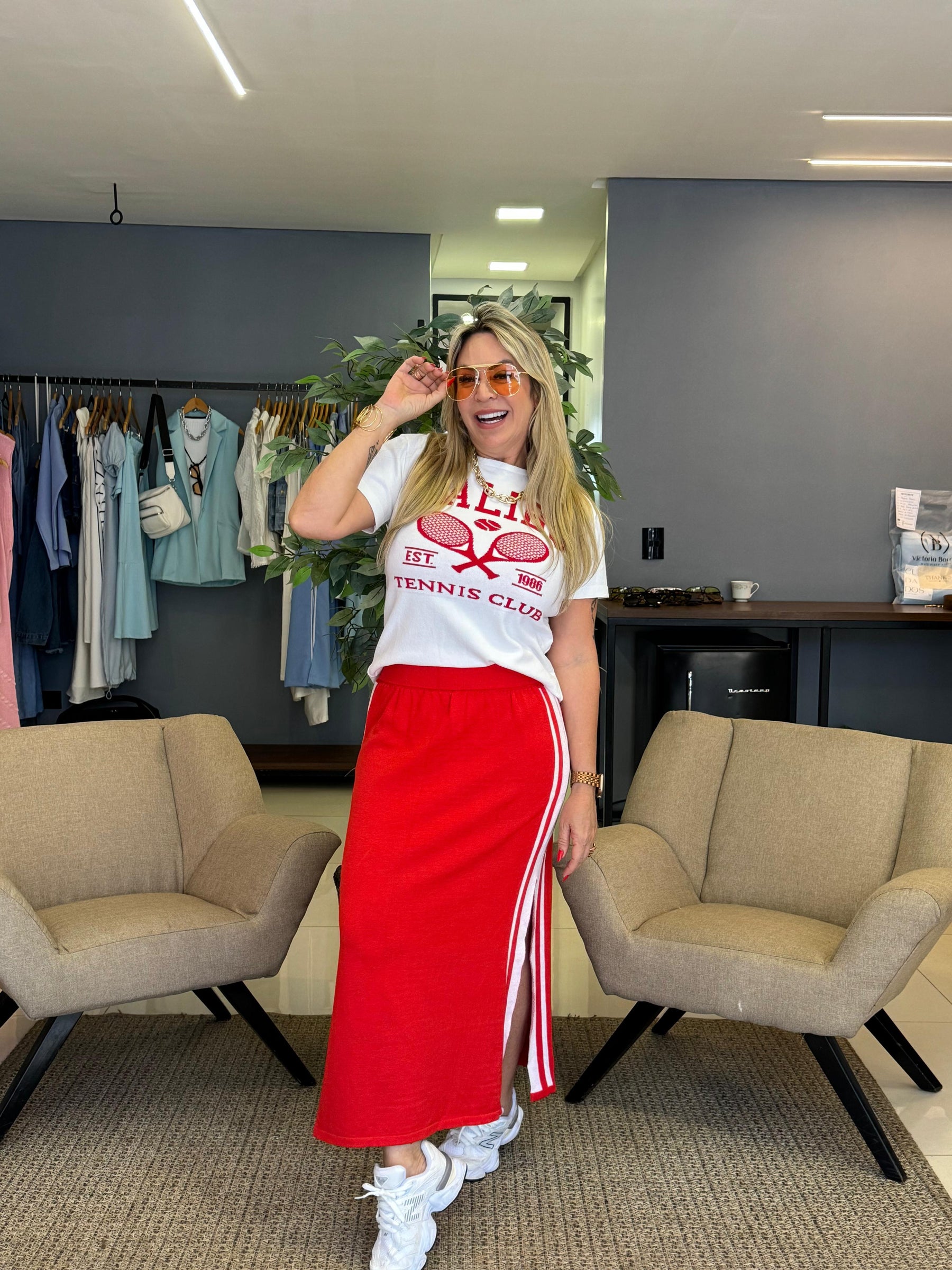 Conjunto Feminino camisa e saia- Malibu